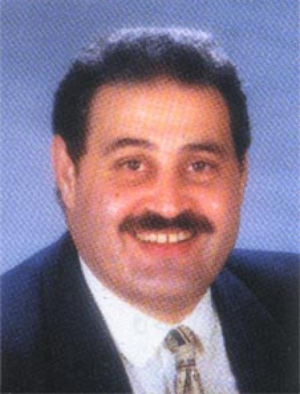 نبيل فاروق رمضان