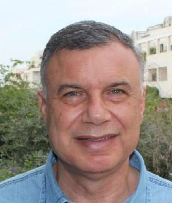רפאל אלדור
